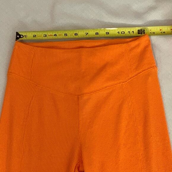 HIGH WAIST‎ FLARE PANTS - Picture 4 of 5